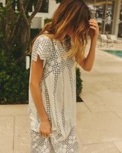 Load image into Gallery viewer, Callie Midi Dress