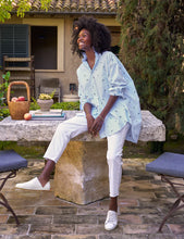 Load image into Gallery viewer, One Size Button-Up Shirt