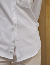 Load image into Gallery viewer, Waverly NYC Button-Up