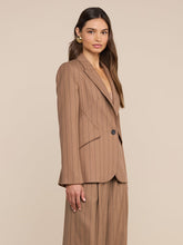Load image into Gallery viewer, Chamberlain Blazer