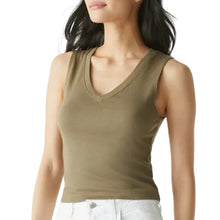 Load image into Gallery viewer, Max Cropped V-Neck Tank