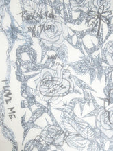 Load image into Gallery viewer, Kerry Roses