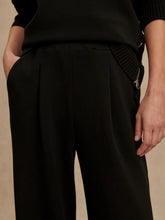 Load image into Gallery viewer, The Extra Wide Leg Pant 32"