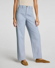 Load image into Gallery viewer, Utility Leg Pants with Patch Pockets