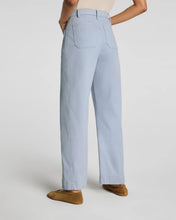 Load image into Gallery viewer, Utility Leg Pants with Patch Pockets
