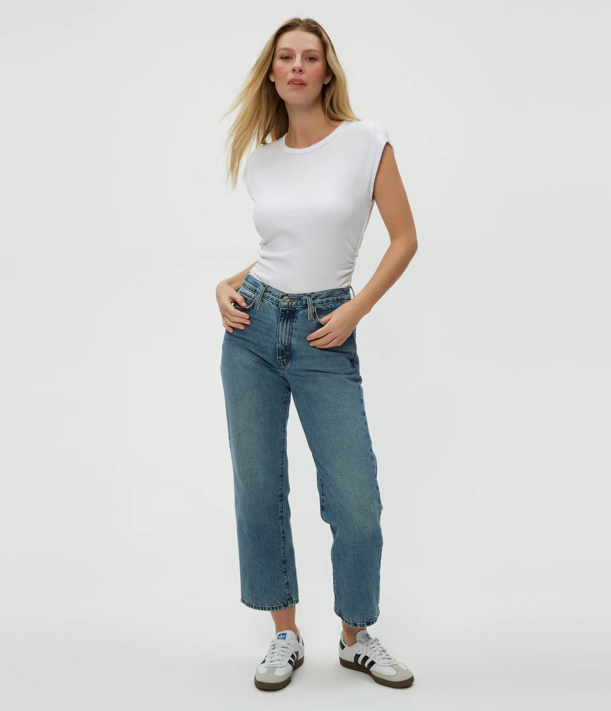 Joni Crew Neck Shoulder Top