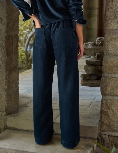 Madeline Patch Pocket Pull-On Pant