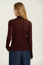 Load image into Gallery viewer, Intarsia sweater with perkins collar