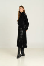 Load image into Gallery viewer, Midi radial knit skirt