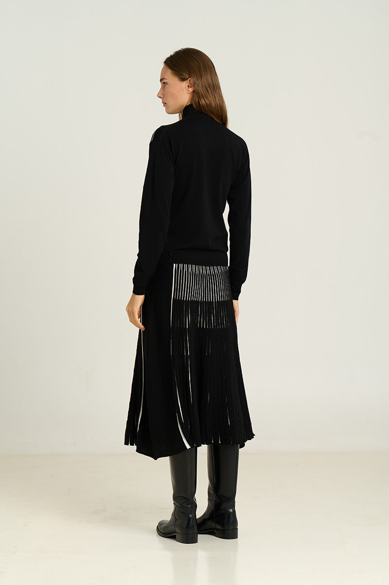 Midi radial knit skirt