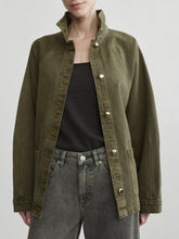 Load image into Gallery viewer, Shiloh Raglan Sleeve Denim Jacket