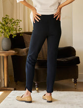 Load image into Gallery viewer, Christine Tulip Sweatpant