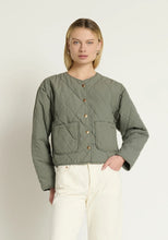Load image into Gallery viewer, Aspen Quilted Jacket
