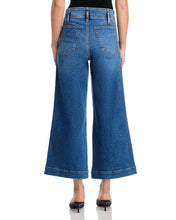 Load image into Gallery viewer, The Seamed Wide Trouser Crop