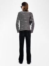 Load image into Gallery viewer, Spiky Sweater