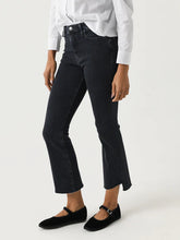 Load image into Gallery viewer, LE Crop Mini Boot Radio