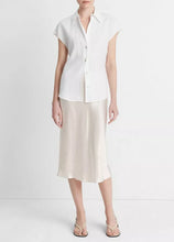 Load image into Gallery viewer, Cap Sleeve Button Down Blouse