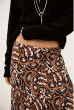 Load image into Gallery viewer, Onintia Skirt