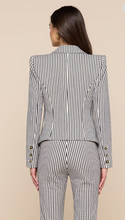 Load image into Gallery viewer, Misa Seersucker Blazer