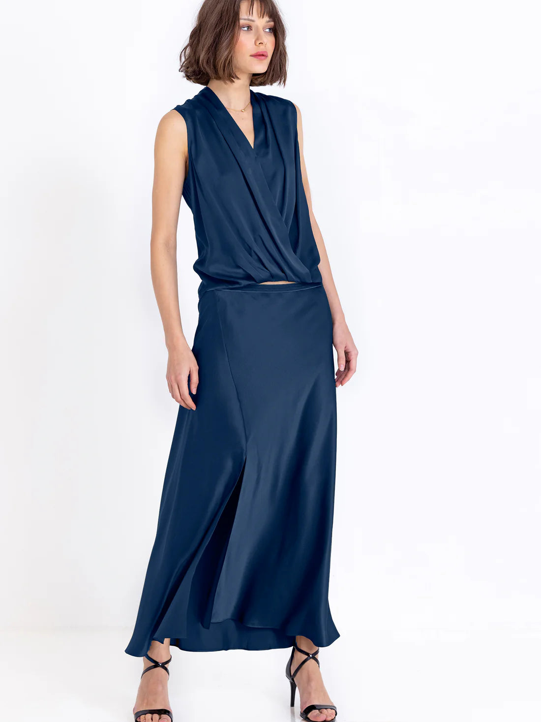 Go Slit the Difference Skirt