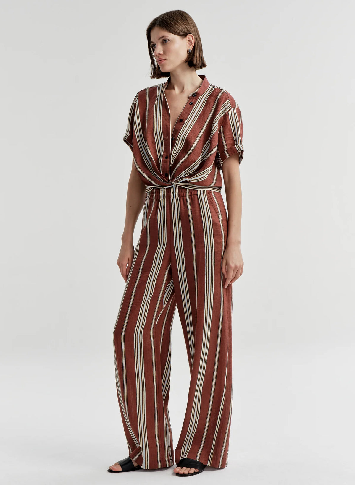 Leonore Short Sleeve Striped Linen Shirt