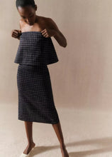 Load image into Gallery viewer, Trellis Plaid Pencil Skirt