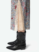 Load image into Gallery viewer, Jayla Soft British Flowers