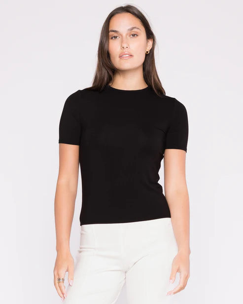 Fitted T-Shirt
