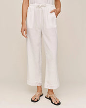 Load image into Gallery viewer, Crochet Edge Pant