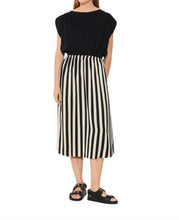 Load image into Gallery viewer, Marcha Woven T-Shirt