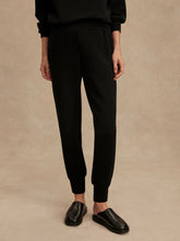 Load image into Gallery viewer, The Slim Cuff Pant 27.5"