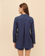 Load image into Gallery viewer, Pocket Button Down