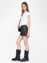 Load image into Gallery viewer, Tuni Henley T-Shirt