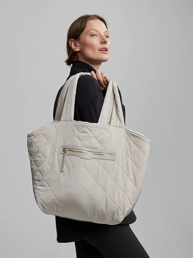 Essential Women Designer Handbags for Every Wardrobe