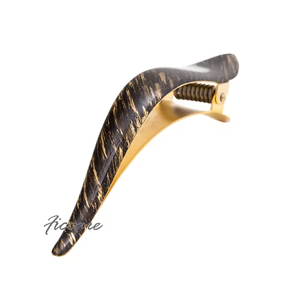 Maximas Dark Blonde Hair Clip