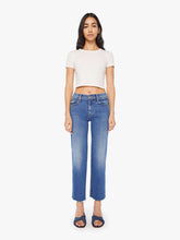 Load image into Gallery viewer, Mid Rise Rambler Zip Ankle Fray
