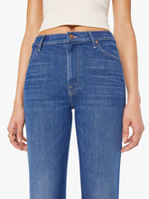 Load image into Gallery viewer, The Kick It Flood Jeans
