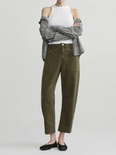 Load image into Gallery viewer, Bilie Easy Barrel High-Rise 28"Pants
