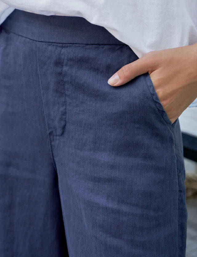 Maisie Wide Leg Pull-on Pant