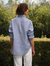 Load image into Gallery viewer, Eileen Relaxed Button up
