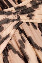 Load image into Gallery viewer, Amor Dress
