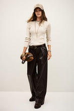 Load image into Gallery viewer, Banny Jumper
