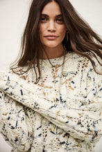 Load image into Gallery viewer, Jumper Rave
