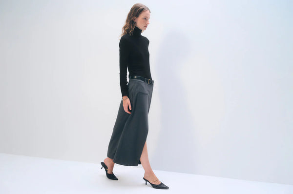 Superfine Merino Fitted Turtleneck