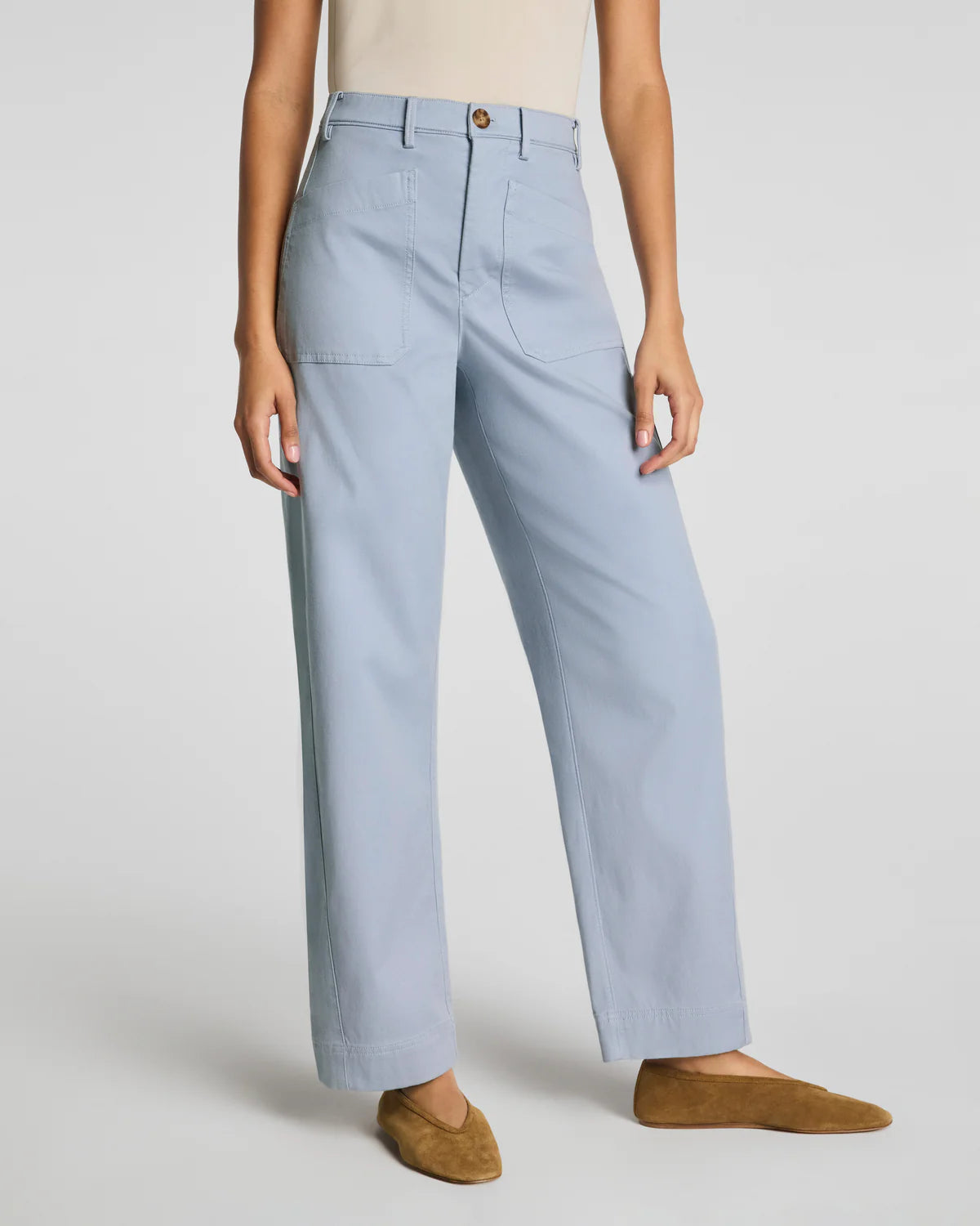 Utility Leg Pants with Patch Pockets