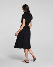 Load image into Gallery viewer, Poplin Smocked Midi Shirt Dress
