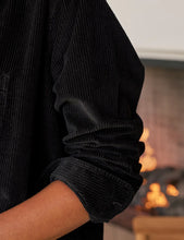 Load image into Gallery viewer, Eileen Relaxed Button Up Shirt
