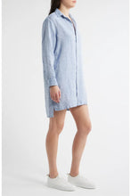 Load image into Gallery viewer, Hunter Step-Hem Shirtdress
