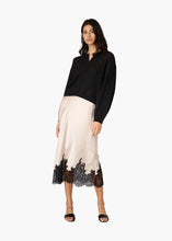 Load image into Gallery viewer, Sybil Cardigan
