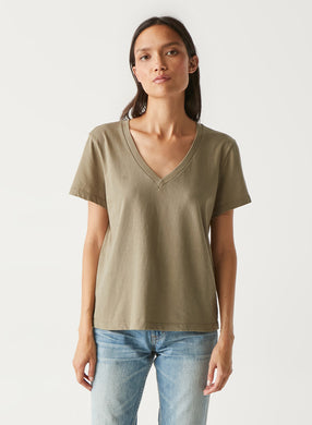 Daria Classic V-Neck Tee